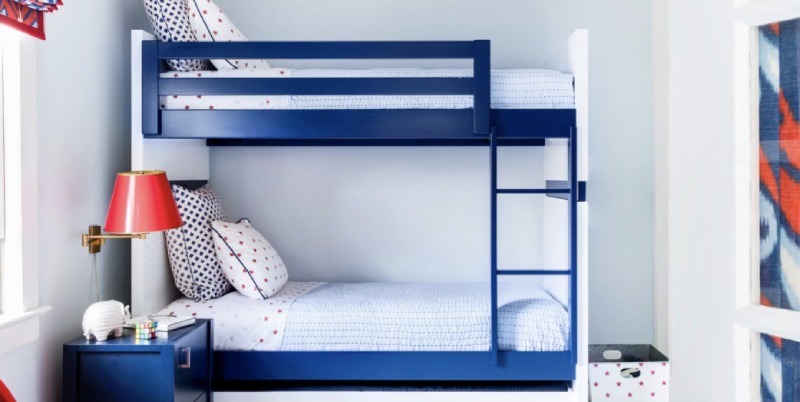 Navy-blue-bunk-bed-for-a-simple-look