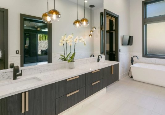 Bathroom Floating Cabinets- a Step Towards a Classy Bathroom