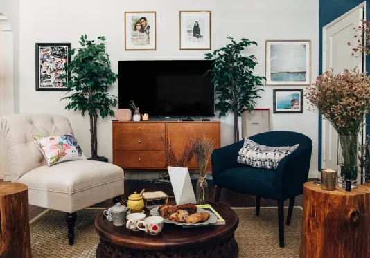 How to Decorate a Rental Home Without Damage